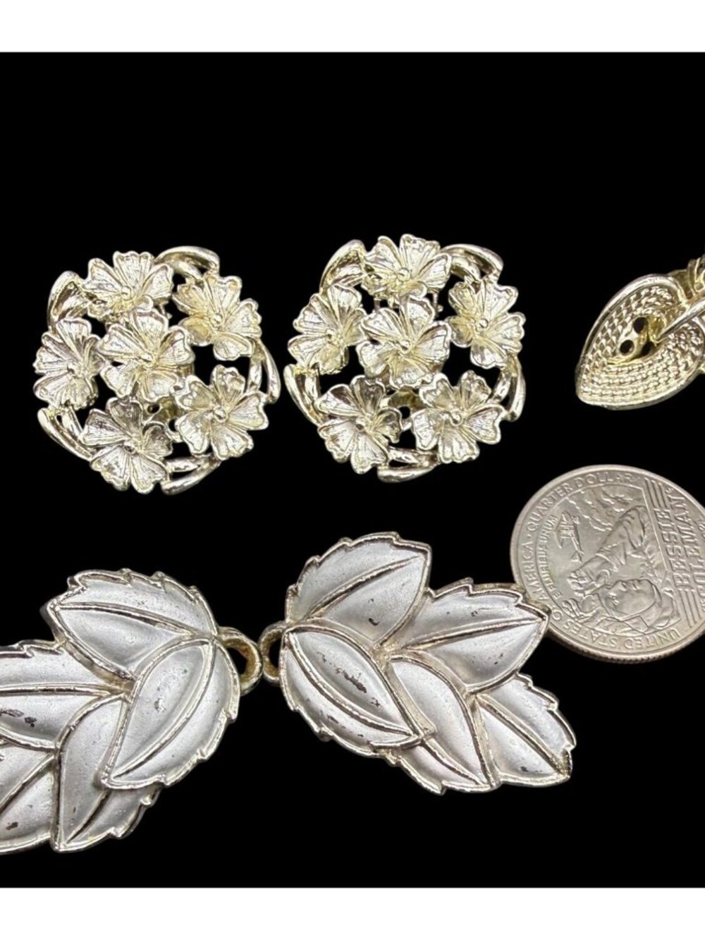 Vintage 80s Silver-Tone Clip-On Earrings Lot 8 Pairs Runway Chunky Big - Picture 10 of 10